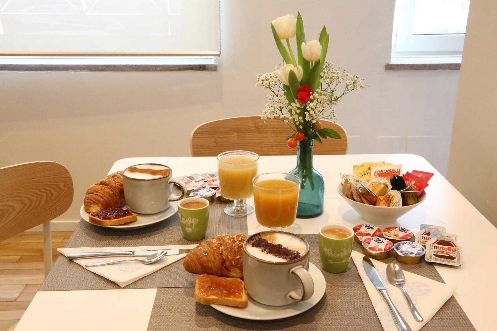 Meyland Suites Centro Милан Экстерьер фото